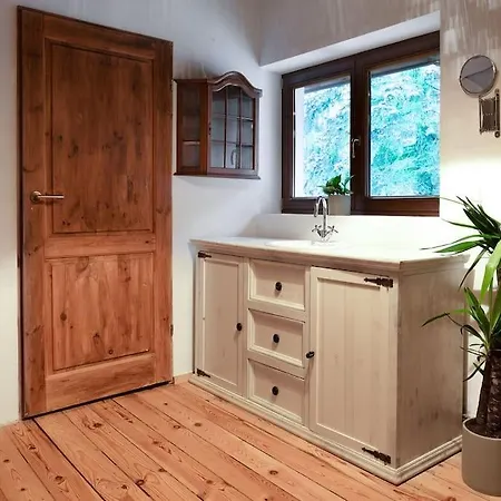 Lesny Dom Z Basenem W Okolicy Zegrza Casa de Férias Gasiorowo (Legionowo)