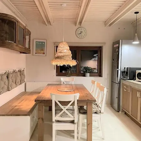 Lesny Dom Z Basenem W Okolicy Zegrza بيت للعطل Gasiorowo (Legionowo)
