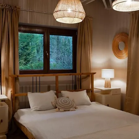 Lesny Dom Z Basenem W Okolicy Zegrza Casa de Férias