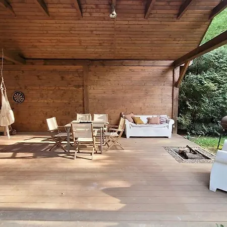 Lesny Dom Z Basenem W Okolicy Zegrza Casa de Férias Gasiorowo (Legionowo)