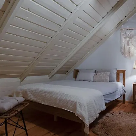 Casa de Férias Lesny Dom Z Basenem W Okolicy Zegrza