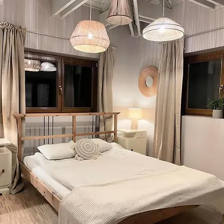 Lesny Dom Z Basenem W Okolicy Zegrza * Gasiorowo (Legionowo)