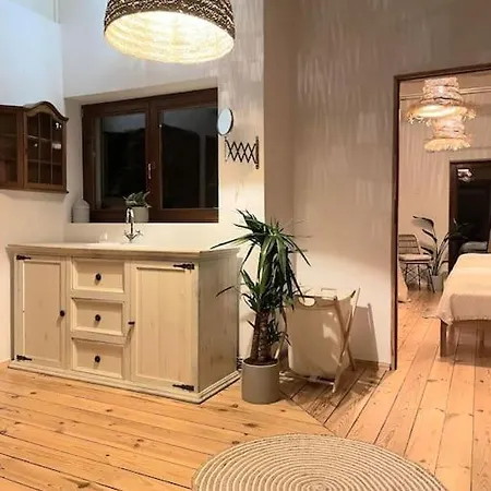 Lesny Dom Z Basenem W Okolicy Zegrza Holiday home *