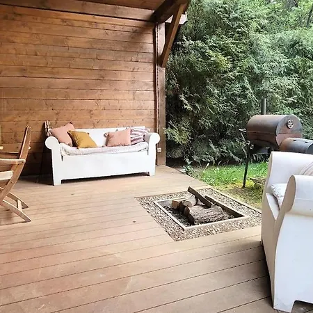 Lesny Dom Z Basenem W Okolicy Zegrza Casa de Férias Gasiorowo (Legionowo)