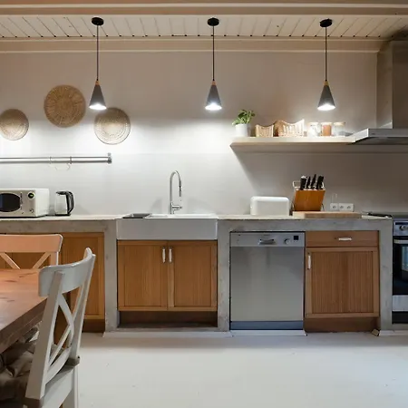 Lesny Dom Z Basenem W Okolicy Zegrza