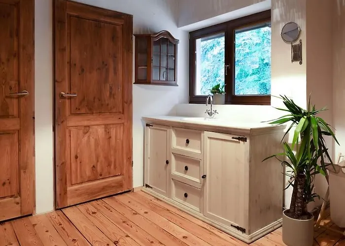 Lesny Dom Z Basenem W Okolicy Zegrza Prázdninový dům Gasiorowo (Legionowo)