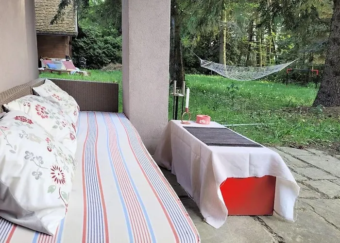 Lesny Dom Z Basenem W Okolicy Zegrza Prázdninový dům