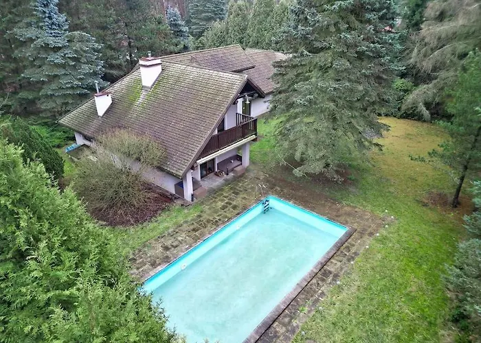 Prázdninový dům Lesny Dom Z Basenem W Okolicy Zegrza Gasiorowo (Legionowo)