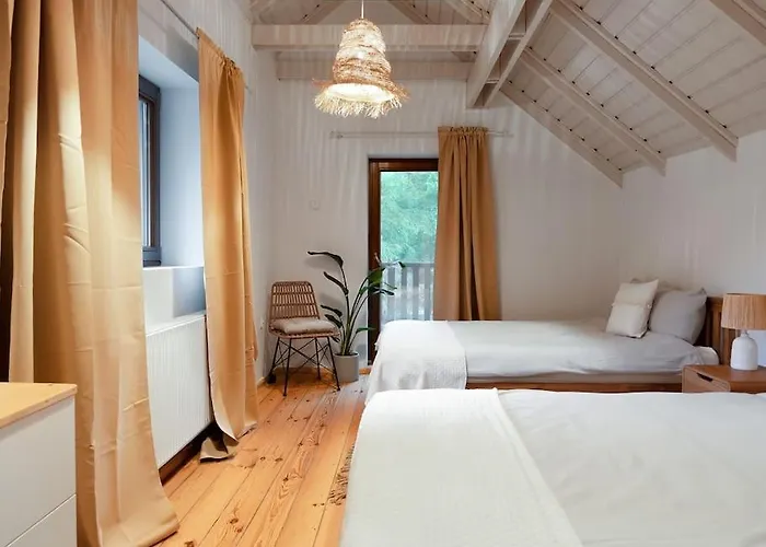 Lesny Dom Z Basenem W Okolicy Zegrza Prázdninový dům *