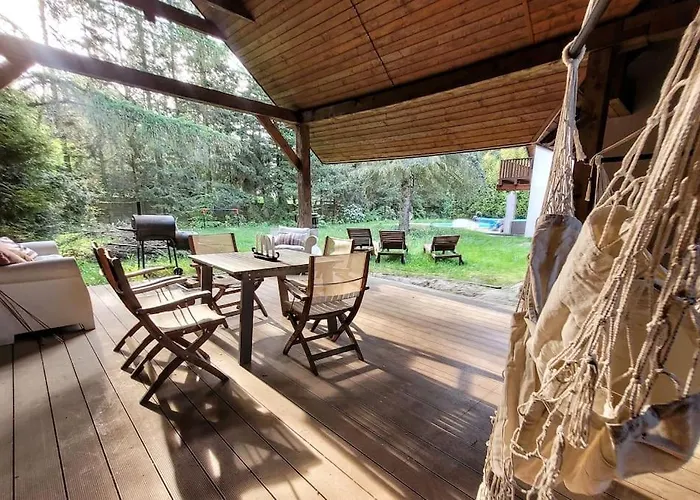 Prázdninový dům Lesny Dom Z Basenem W Okolicy Zegrza