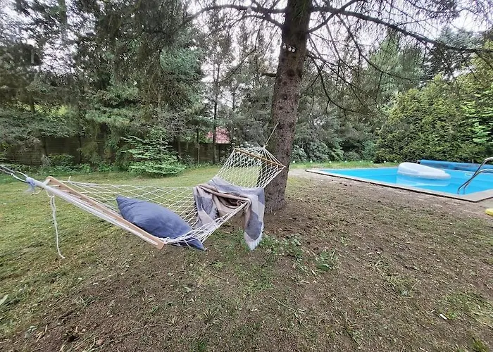 Lesny Dom Z Basenem W Okolicy Zegrza