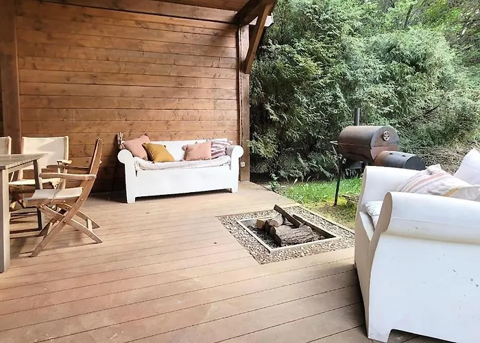 Lesny Dom Z Basenem W Okolicy Zegrza Prázdninový dům Gasiorowo (Legionowo)